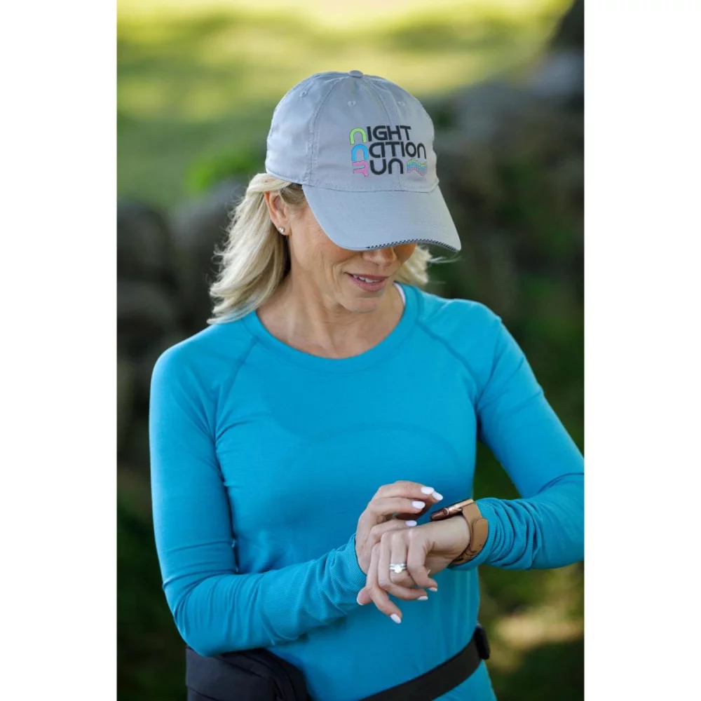 Casquette de performance recyclée Neo de Merrimack Hat Co.™ - Gris