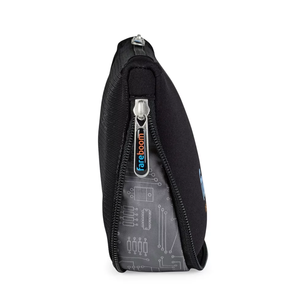 Circuit Expandable Tech Organizer - Black