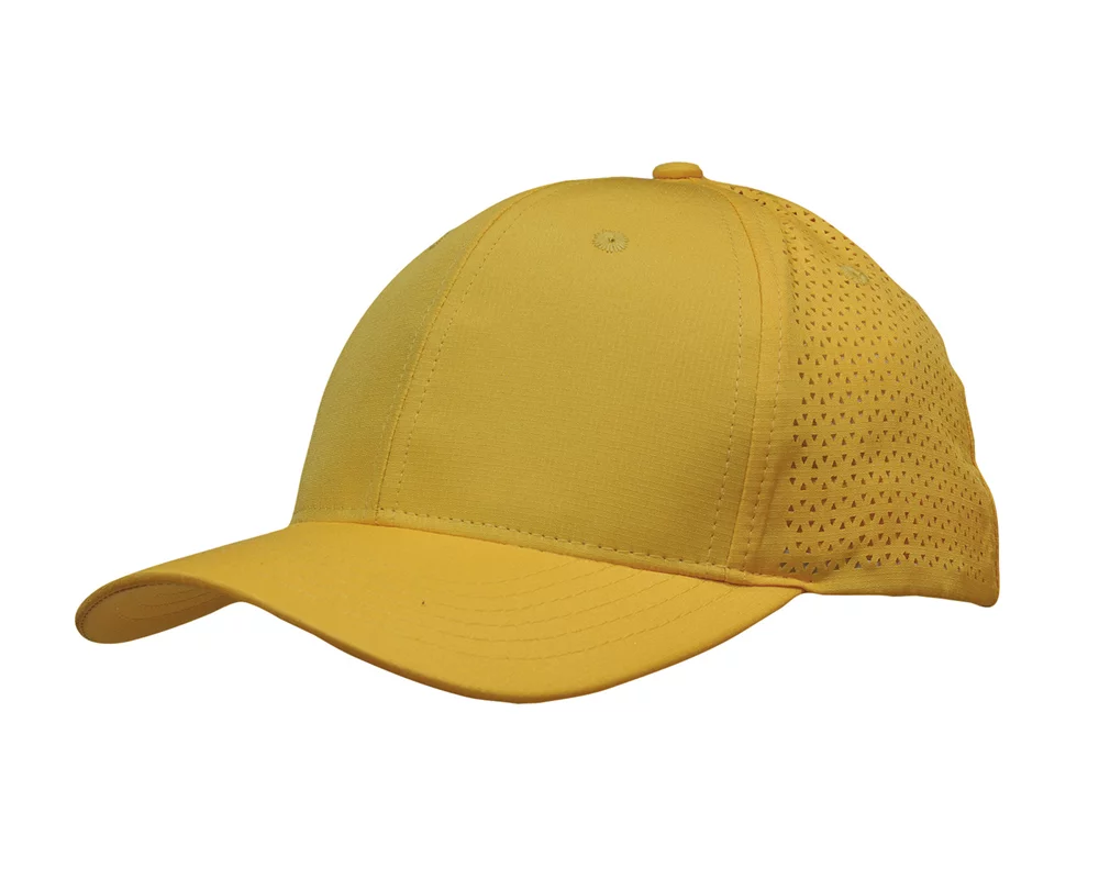 Casquette de sport en ripstop avec perforations triangulaires.
