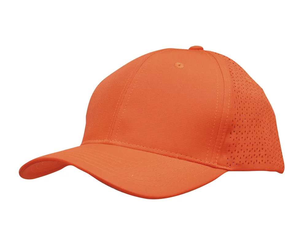 Casquette de sport en ripstop avec perforations triangulaires.