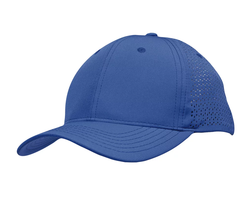 Casquette de sport en ripstop avec perforations triangulaires.