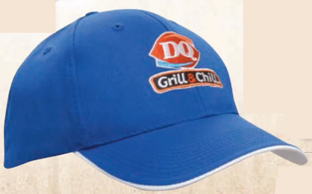 Casquette en tissu écologique 100% recyclé avec visière en forme de bec de canard