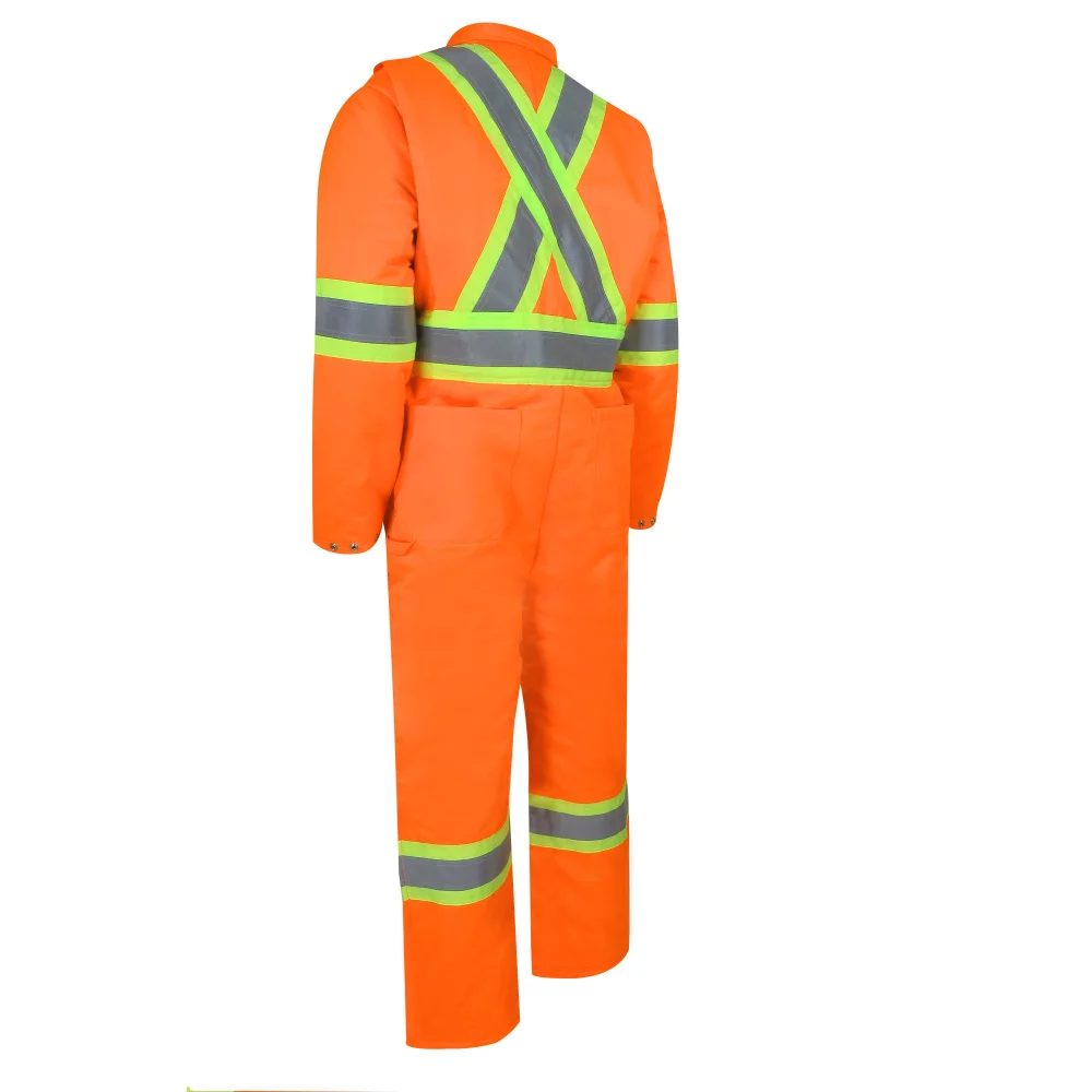 Combinaison isolante orange fluo avec fermeture éclair sur les jambes et bandes réfléchissantes épaisses.