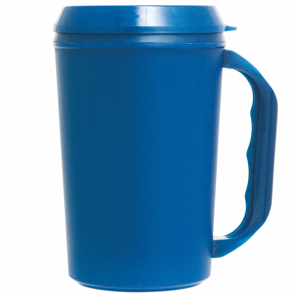 Mug de voyage isolé de 22 oz avec couvercle à boire.