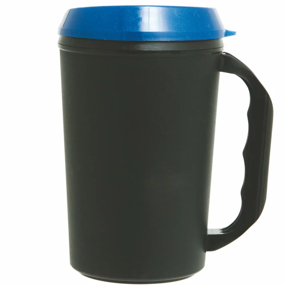 Mug de voyage isolé de 22 oz avec couvercle à boire.