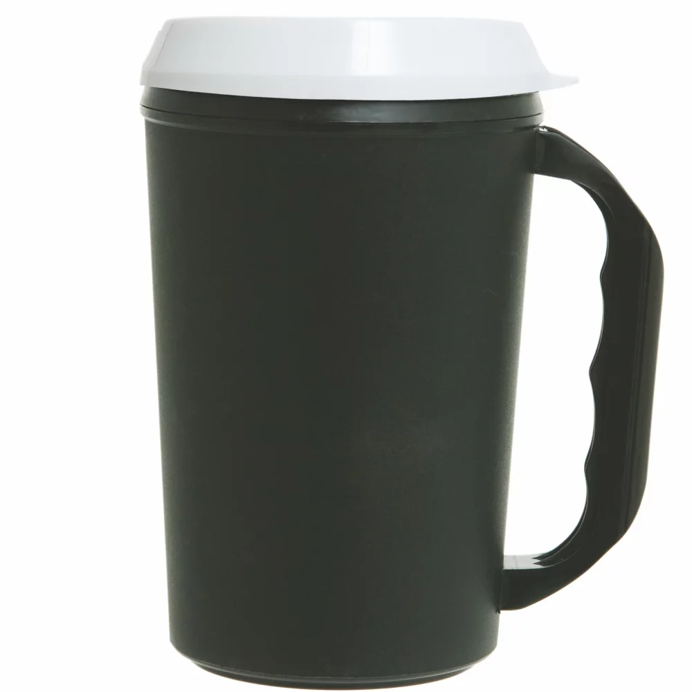 Mug de voyage isolé de 22 oz avec couvercle à boire.