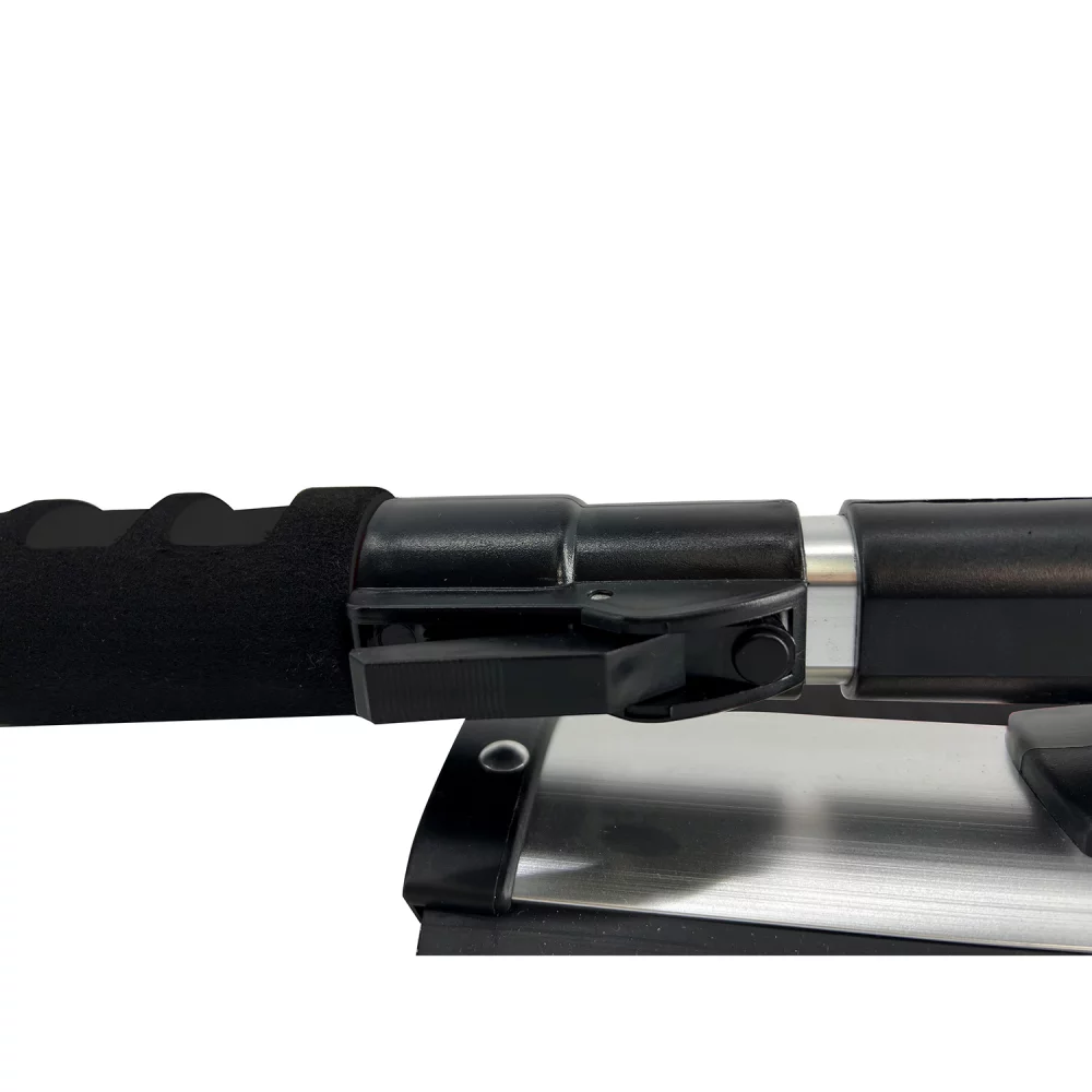 60" Snow Brush - Quick Lock Extention Pole
