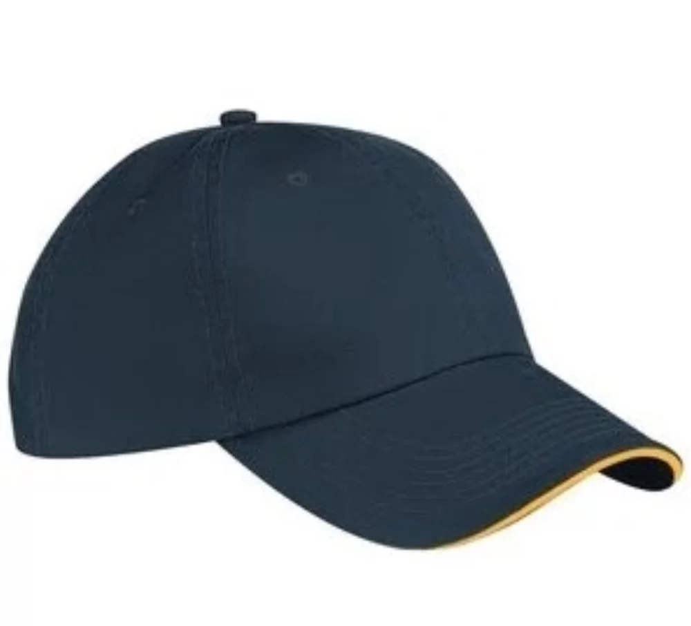 Casquette sandwich en sergé de coton brossé de poids moyen fabriquée.