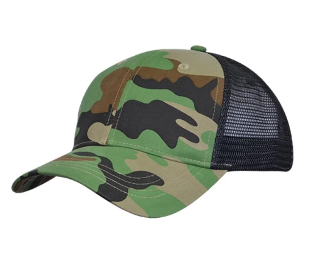 Casquette en maille camouflage à la mode