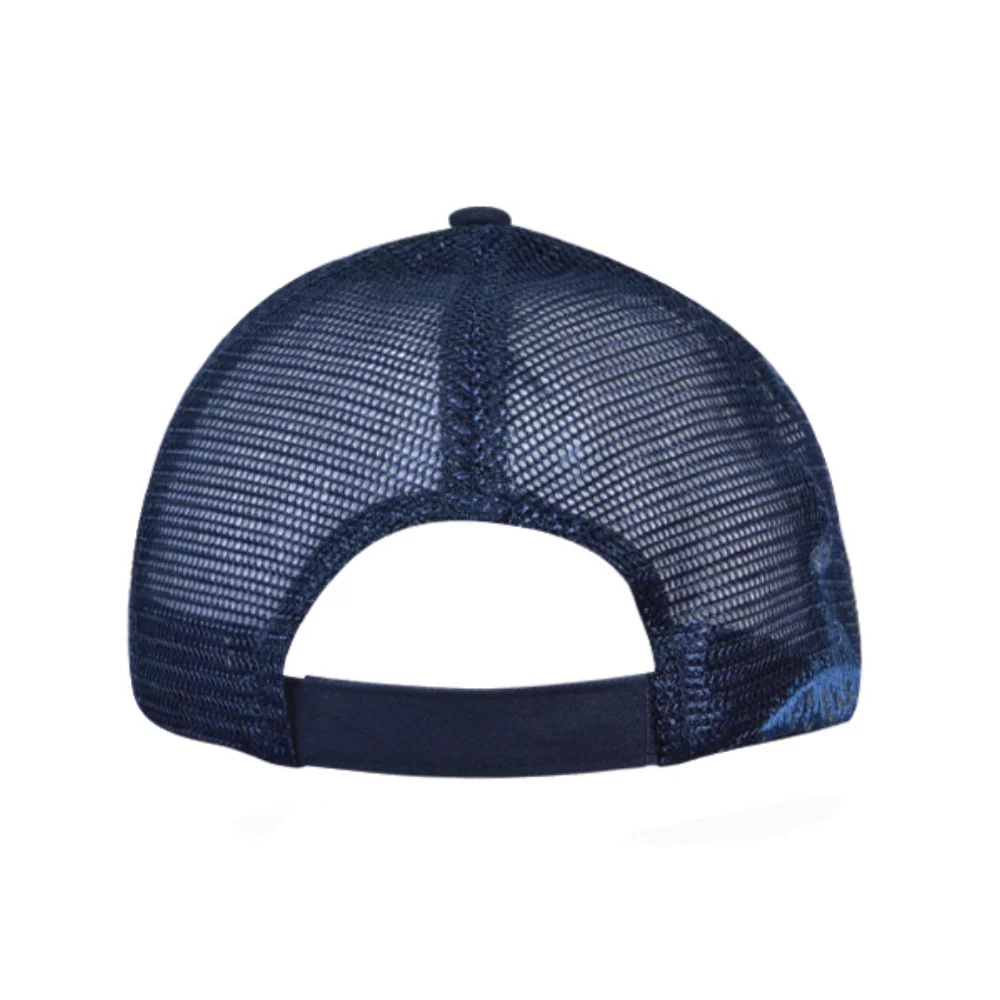 Casquette en filet camouflage pour la pêche aux truites.