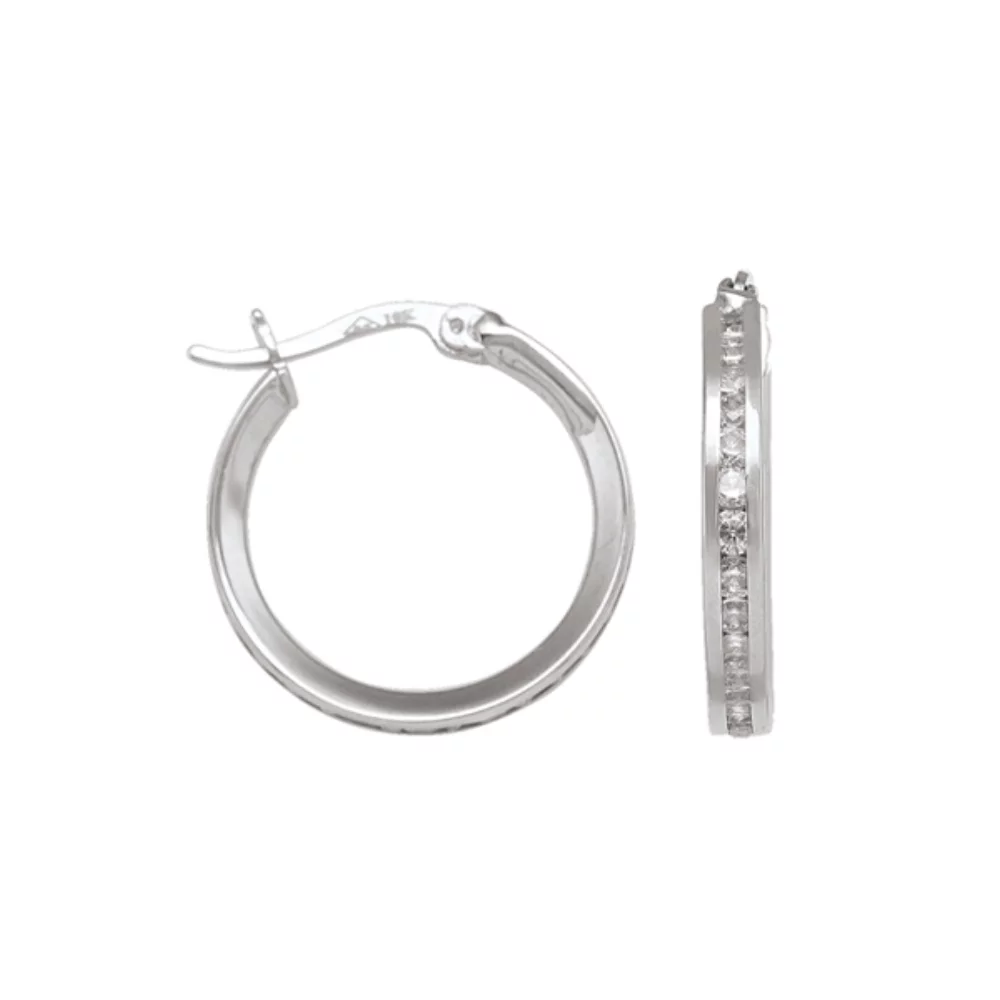 Boucles d'oreilles créoles en argent 10 carats avec zircone cubique.