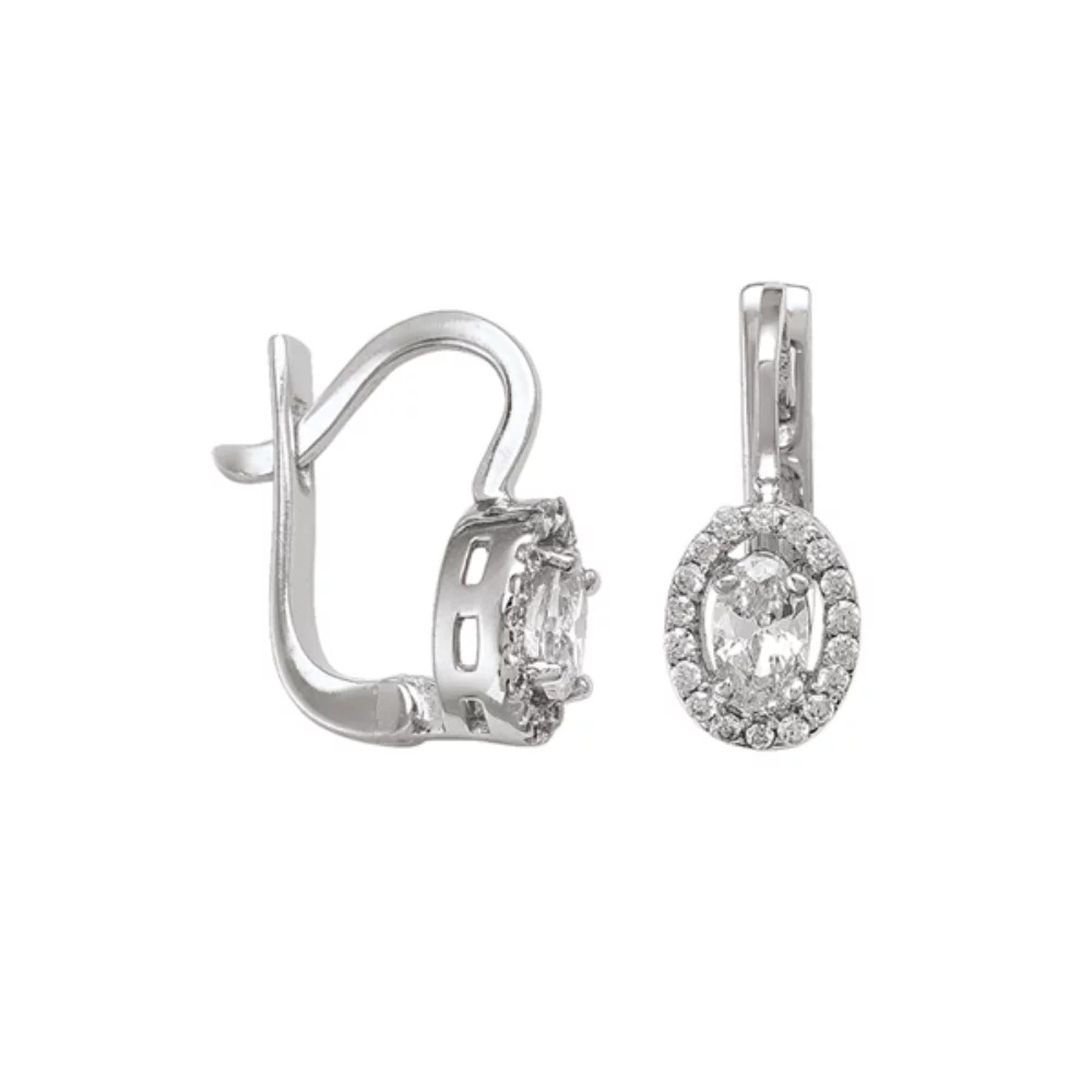 Boucles d'oreilles créoles ovales en zircone cubique argentée 10K - 2,4g