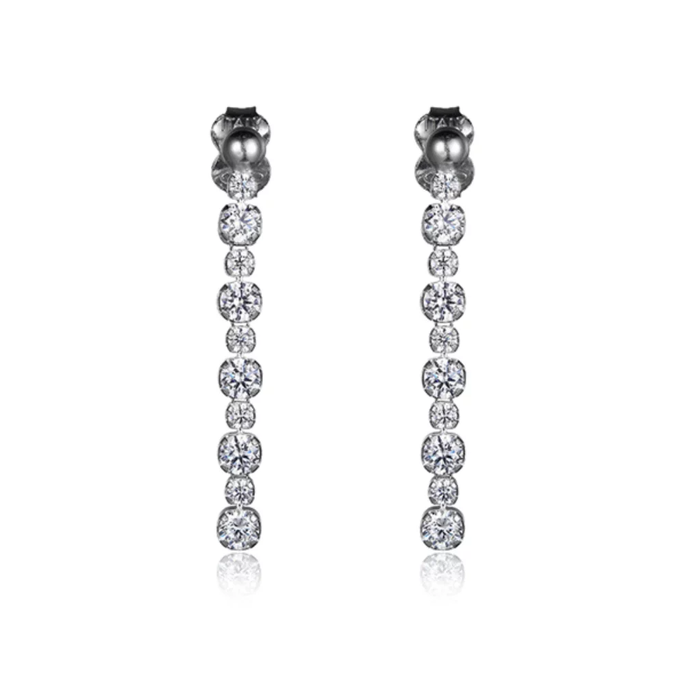 Boucles d'oreilles longues à goutte en zircone cubique Diamondlite en argent