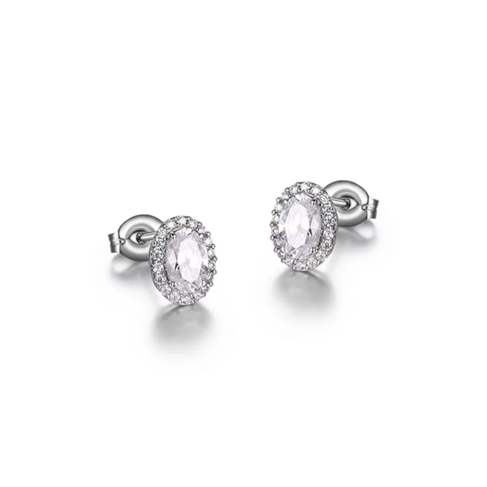 Boucles d'oreilles clous ovales en zircone cubique Diamondlite 6x4mm avec halo - argent