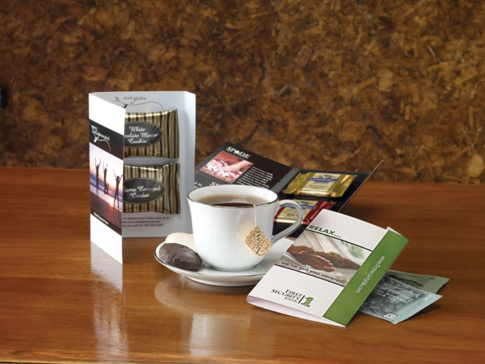 Calling Card w/ Stash Tea Assortment