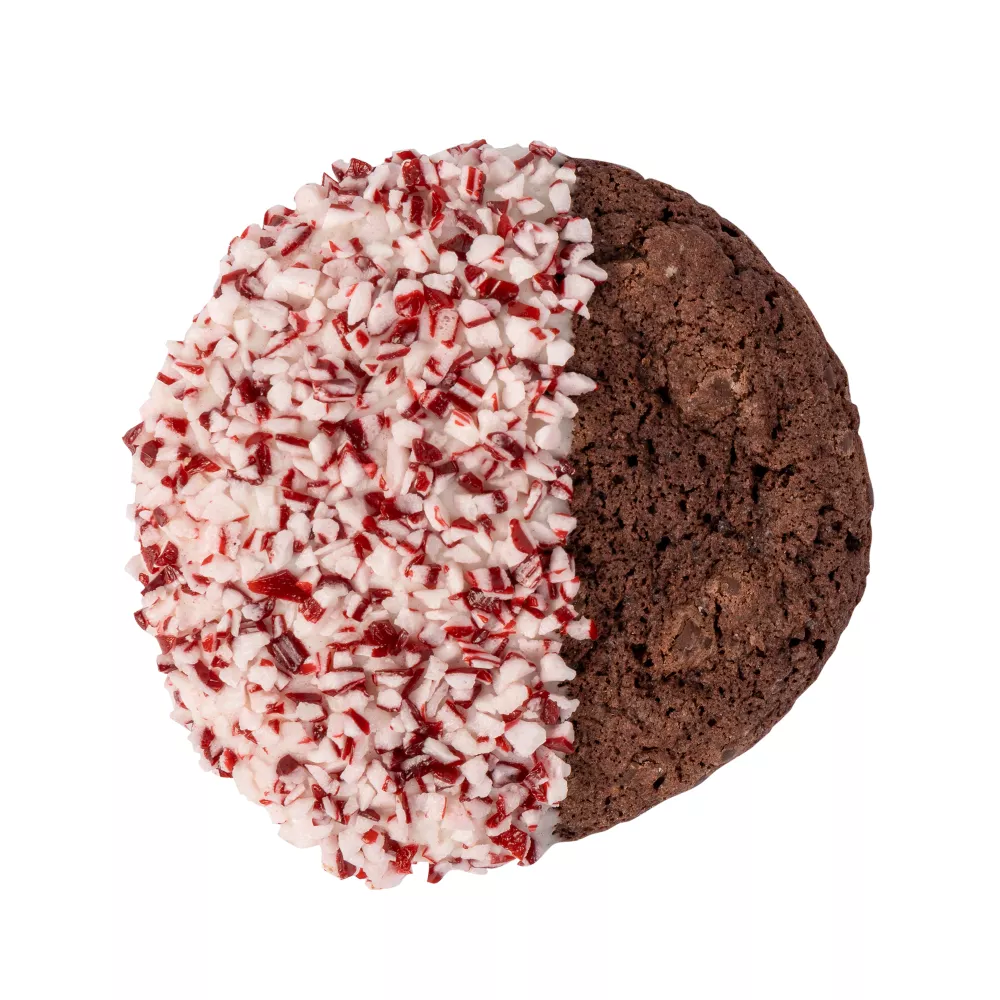 Crushed Peppermint Chocolate French Sable Cookie