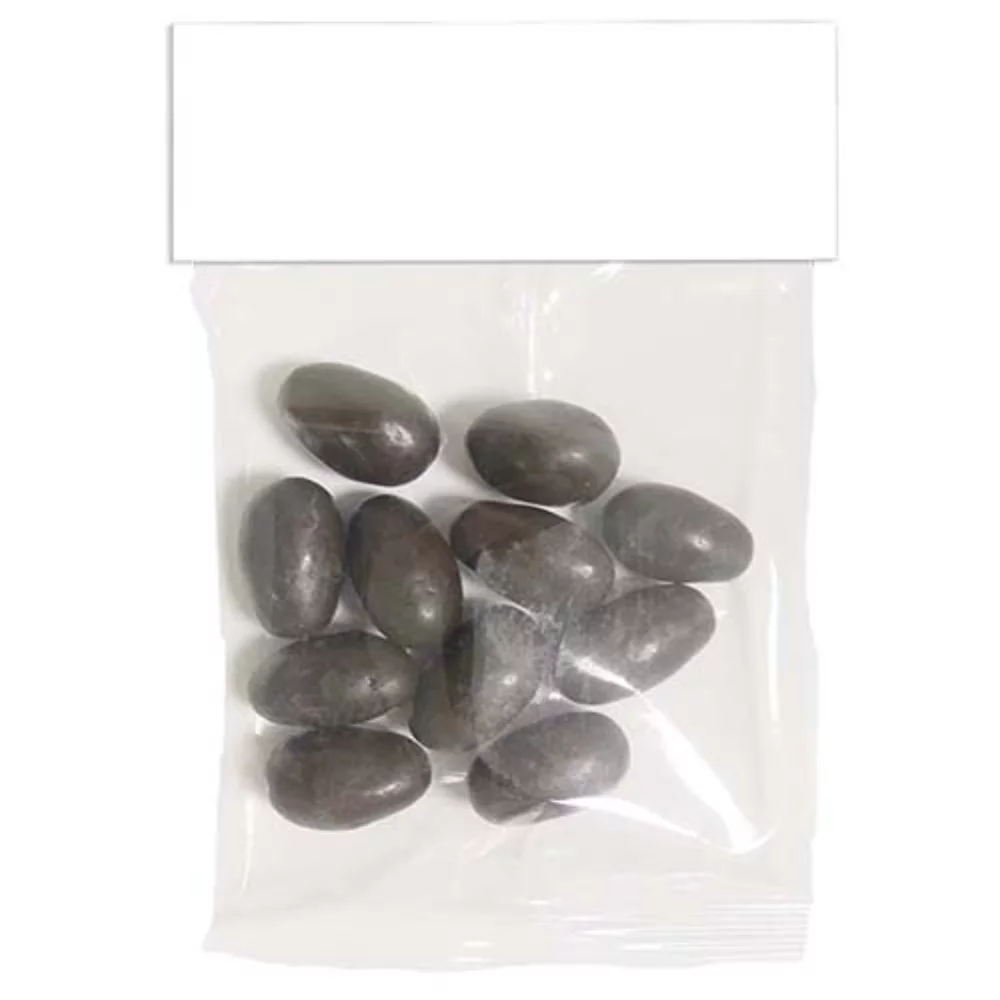 Petits sacs de chocolat noir aux amandes