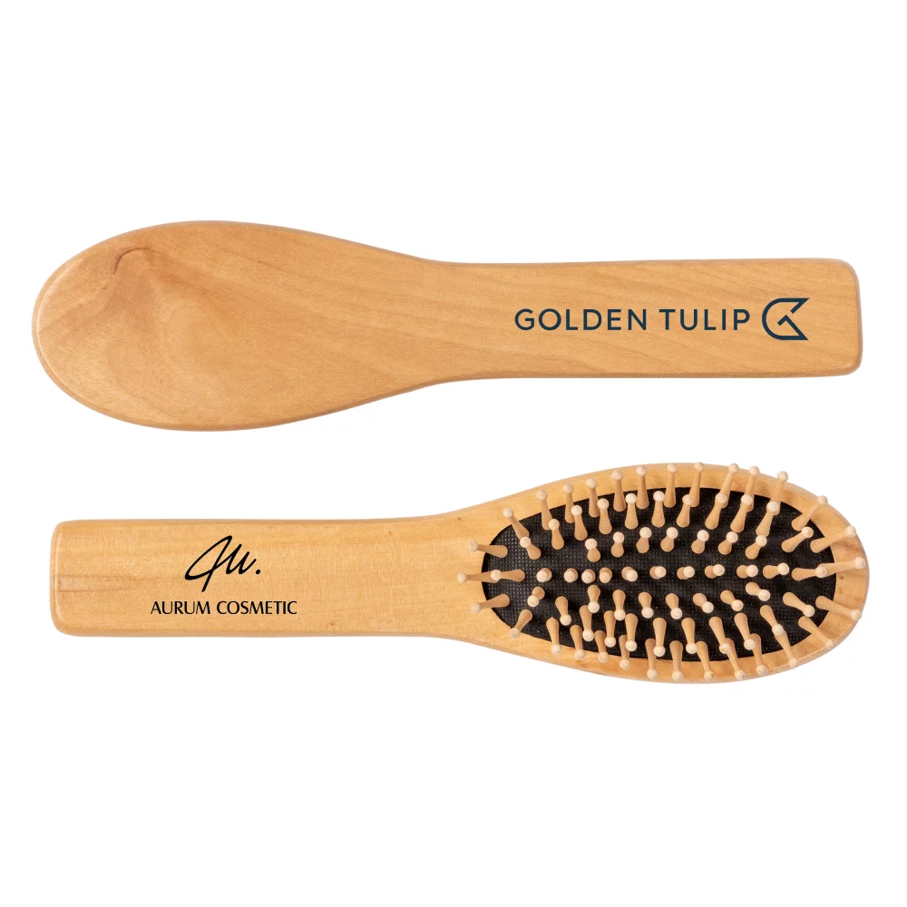 Brosses en bois ovales