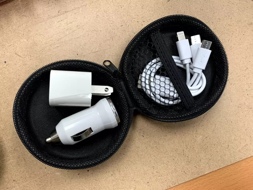 Travel Charge Kit w/USB Wall & Car Charger