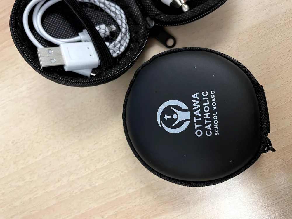 Travel Charge Kit w/USB Wall & Car Charger