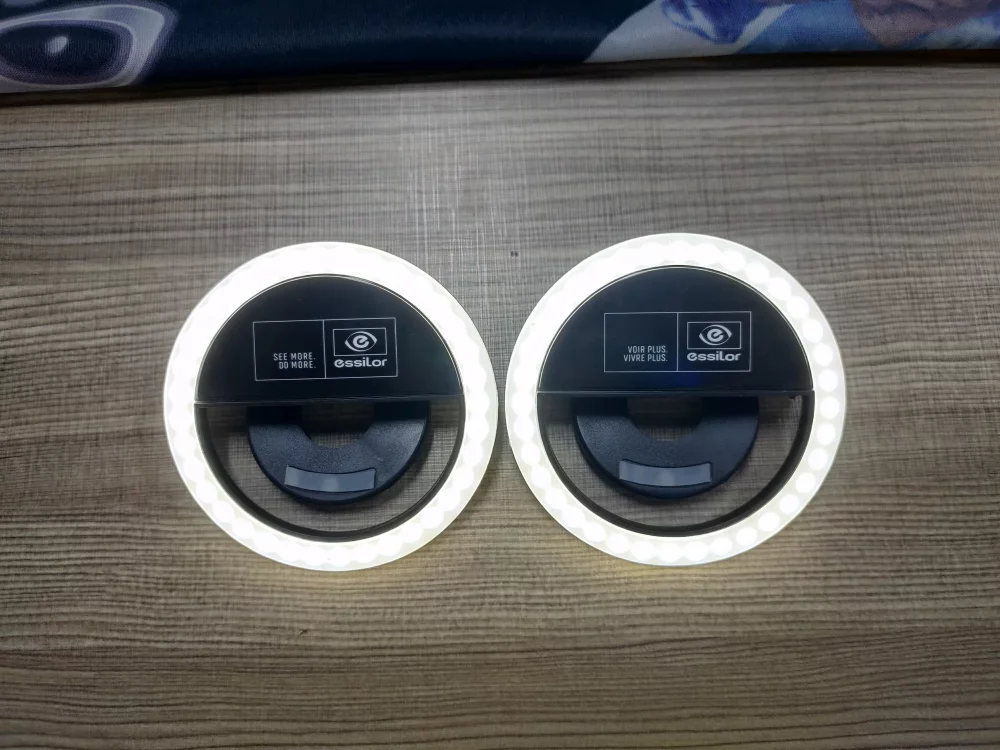 Lumière annulaire pour selfie