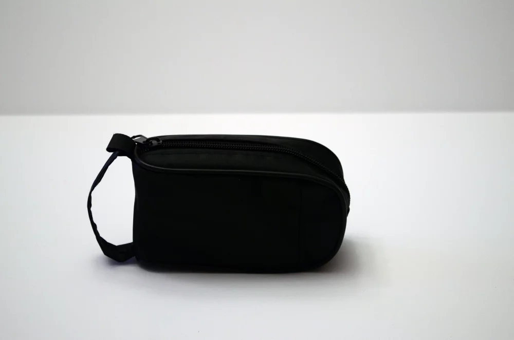 First Aid Kit w/Nylon Bag (28 Piece)