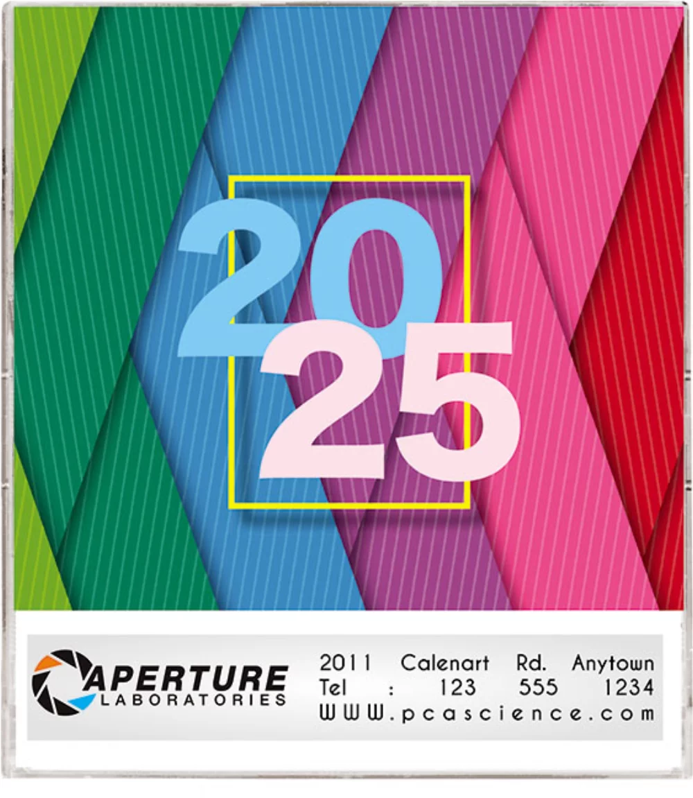 Calendrier de bureau dans un boîtier de CD