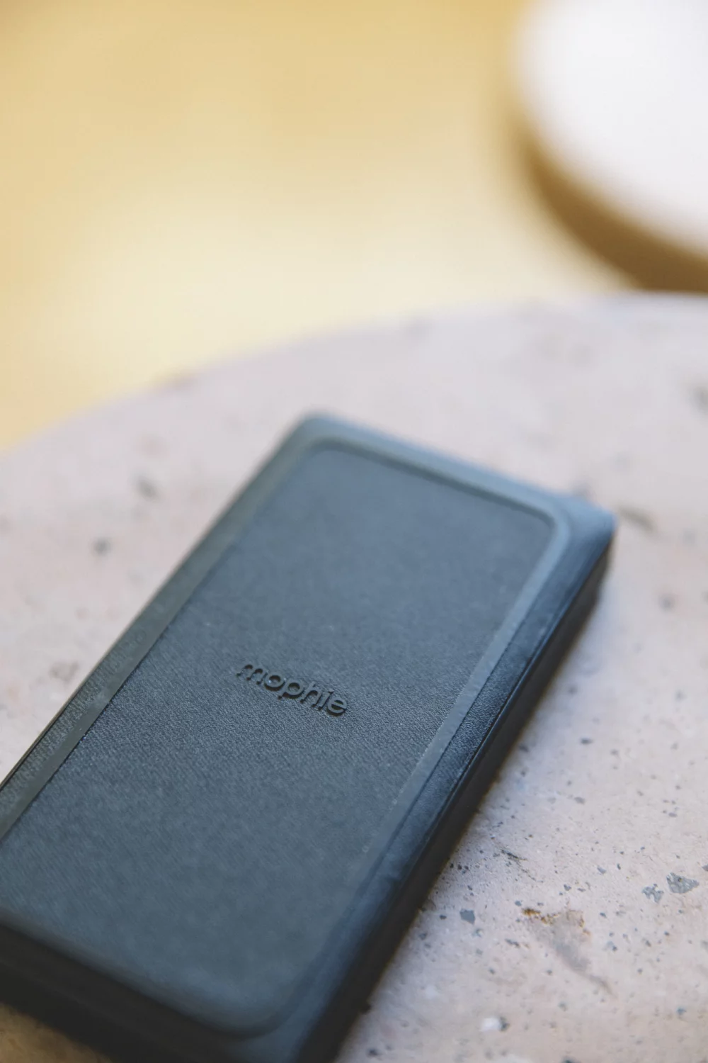 mophie® 5000 mAh Wireless Power Bank