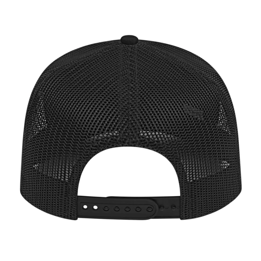 Casquette de camionneur en poly/coton avec filet à l'arrière.