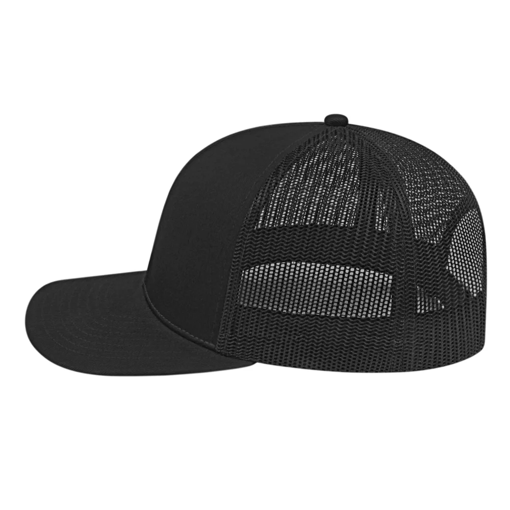 Casquette de camionneur en poly/coton avec filet à l'arrière.