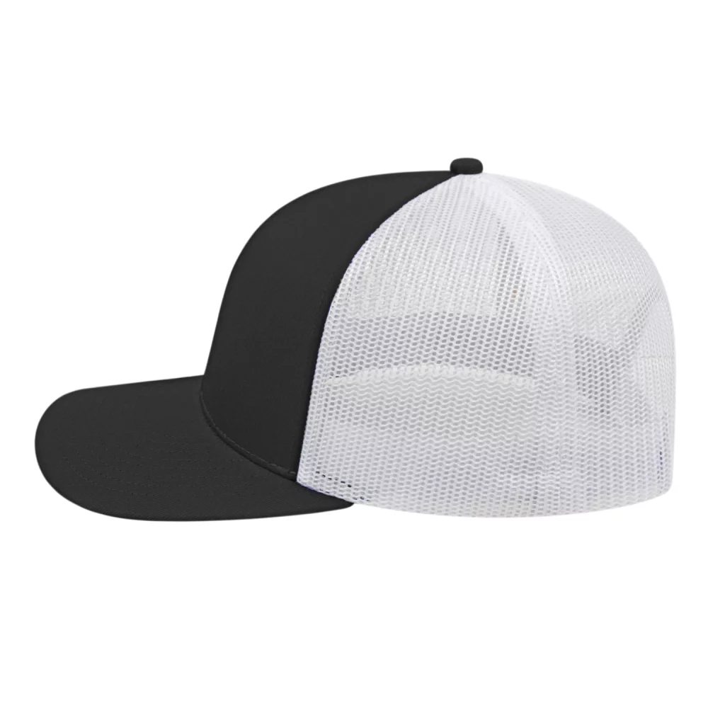 Casquette de camionneur en poly/coton avec filet à l'arrière.