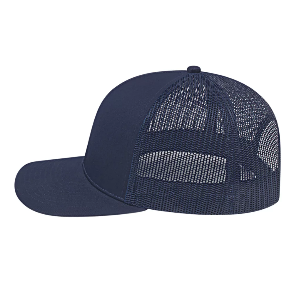 Casquette de camionneur en poly/coton avec filet à l'arrière.