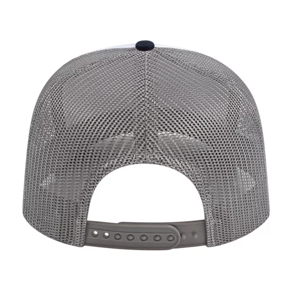 Casquette de camionneur en poly/coton avec filet à l'arrière.