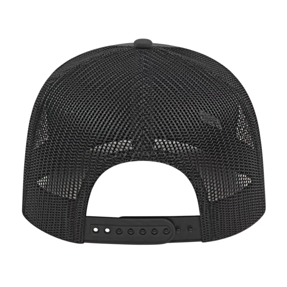 Casquette de camionneur en poly/coton avec filet à l'arrière.