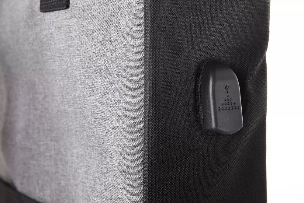 Sac fourre-tout Cameron avec port USB