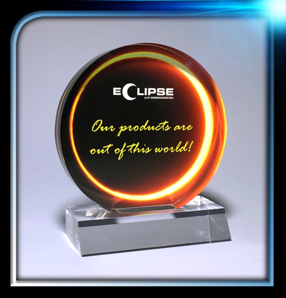 Executive Series Round Award w/Base (4" Dia.x3/4")