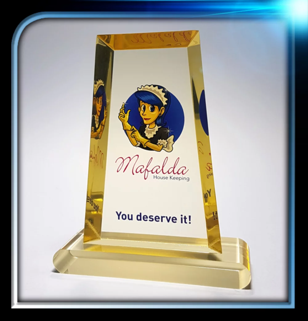 Executive Series Gold Trapezoid Award w/Base (4"x6"x3/4")