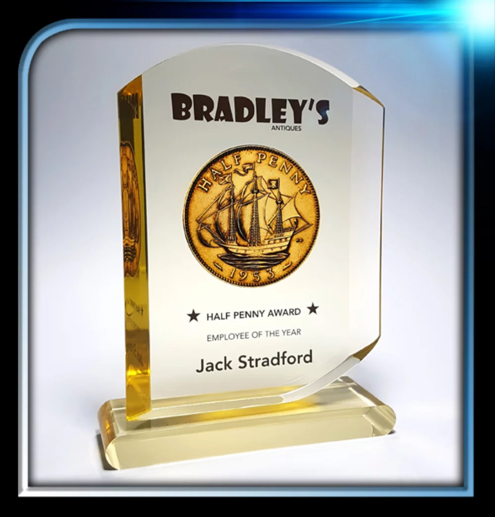 Série exécutive Prix en or avec sommet arrondi et base (6"x8"x3/4")