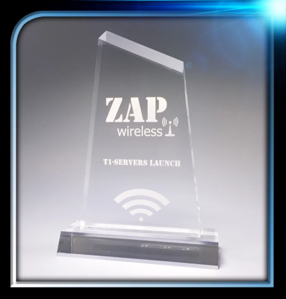 Executive Series Angled Top Award w/Base (4"x6 1/2" x 3/4")