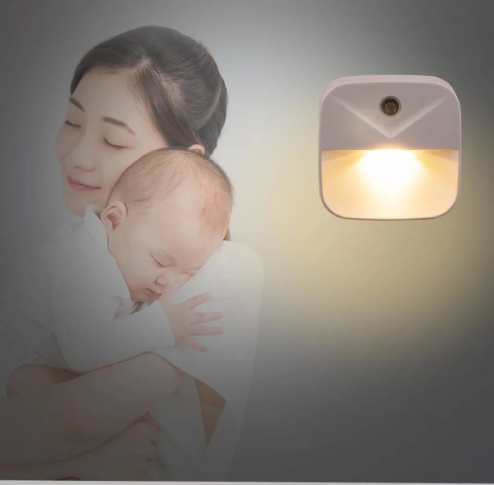 Capteur intelligent pour prise lumineuse