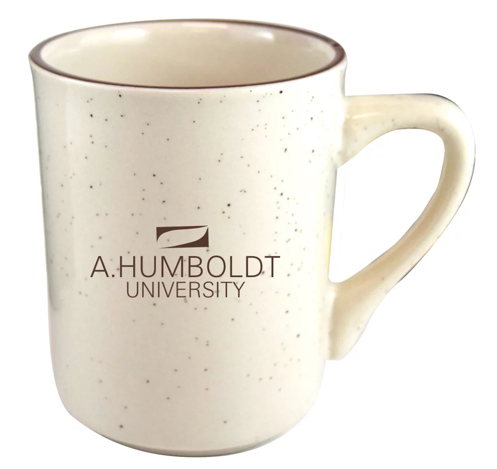 Tasse en céramique vitrifiée Chester de 8,5 oz de couleur crème avec des taches brunes et un rebord.