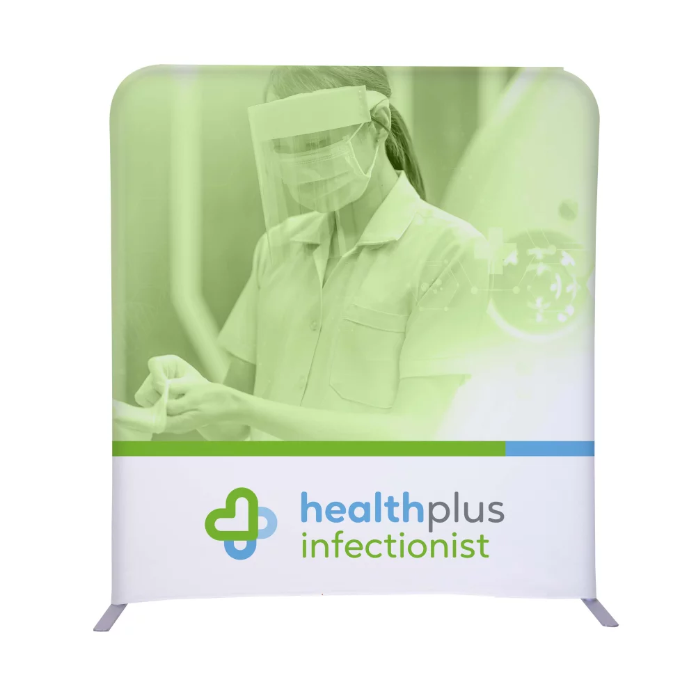 Ensemble de mur droit EuroFit de 4' de largeur sur 54" de hauteur.