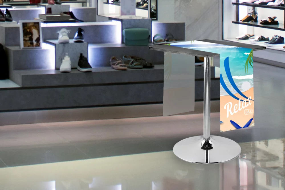 Chemin de table LazerLine de 12" en couleur pleine page.