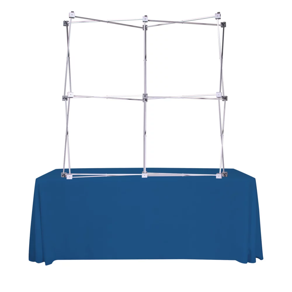 Matériel de table incurvé Splash 6'