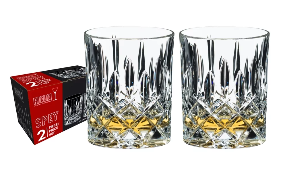Whisky Spey de 10,41 oz dans un verre en cristal Riedel S/2 dans une boîte cadeau de détail REIDEL (non décorée)