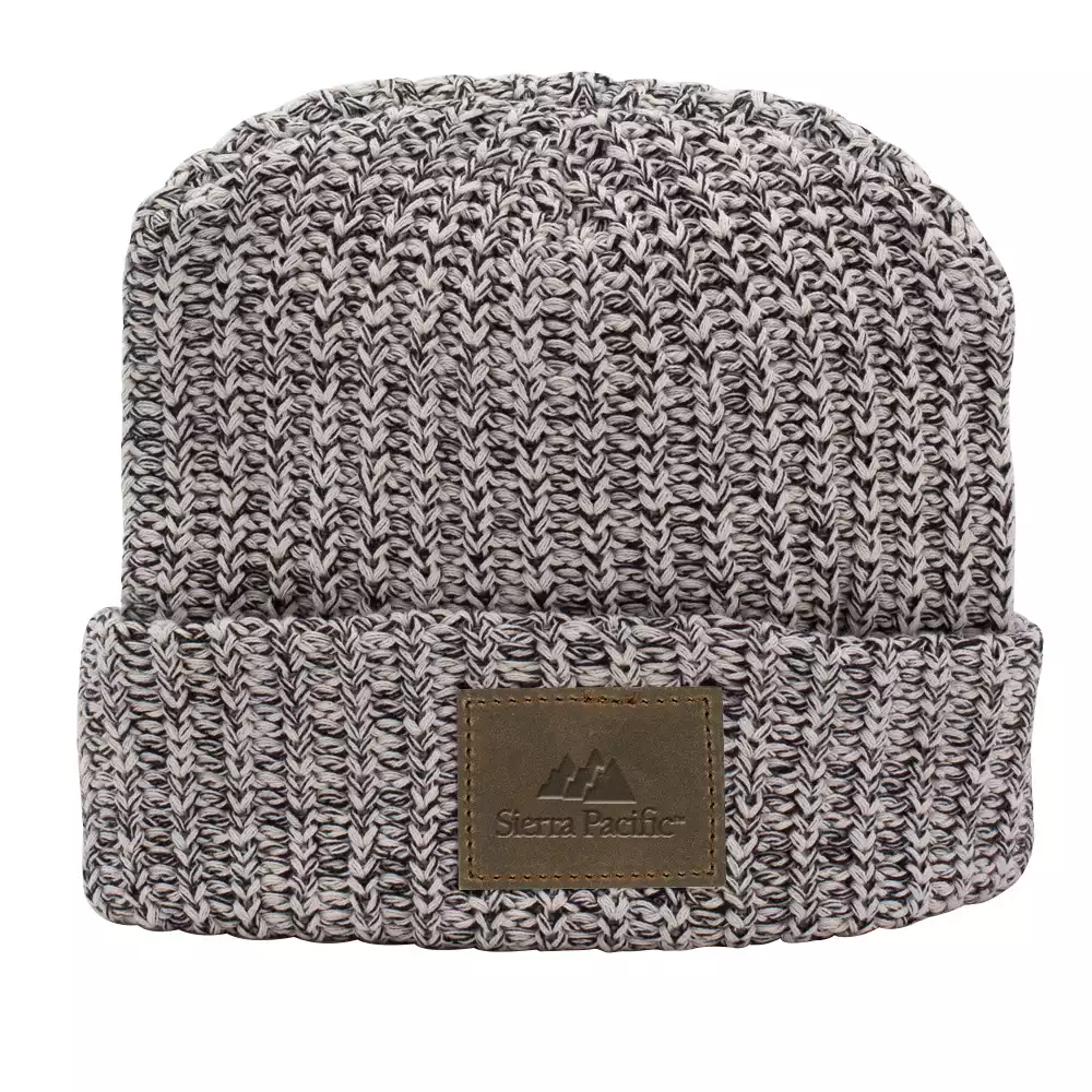 Bonnet tricoté à revers avec patch en cuir