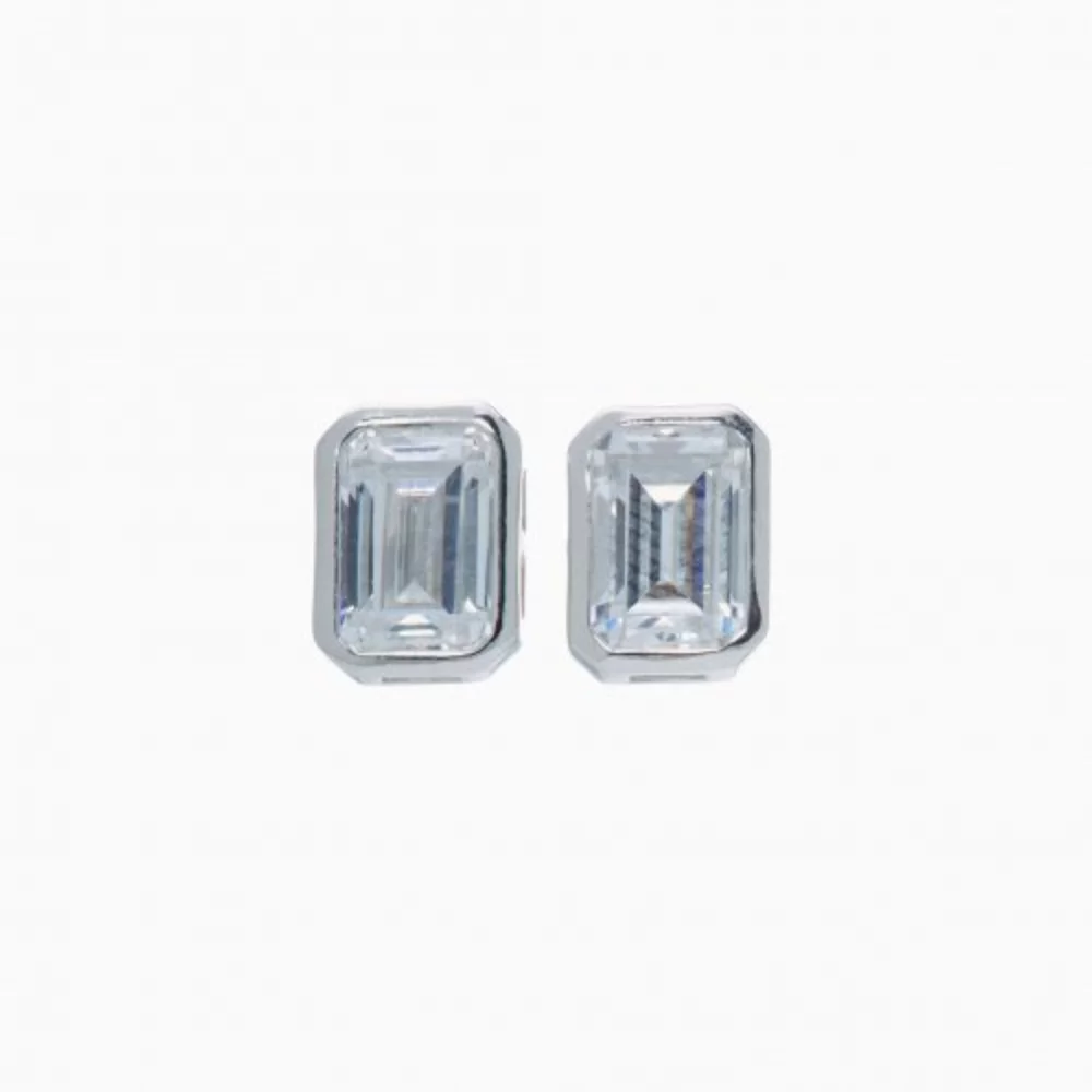 Laura Stud Earrings - Silver