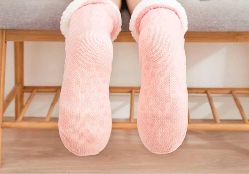 Sherpa Lined Fuzzy Feet Crew Socks with Grip