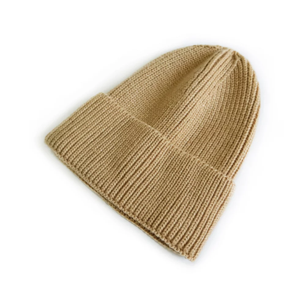 Fashion Style Solid Color Knit Beanie