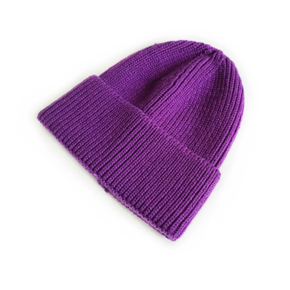 Fashion Style Solid Color Knit Beanie